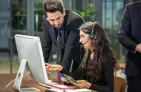 Guide to IT Support & Helpdesk Services: Tips, Strategies & Best Practices