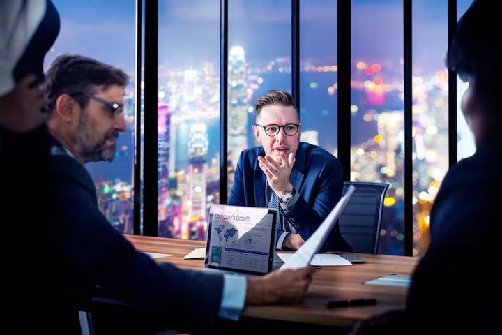How-to Choose the Right Intellectual Property Lawyer: Steps, Methods & Expert Legal Advice